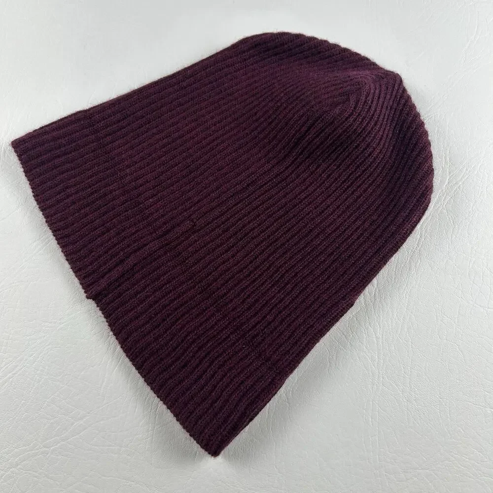 100% Extra Fine Merino Wool Beanie Burgundy Ribbed Knit Winter Hat Unisex